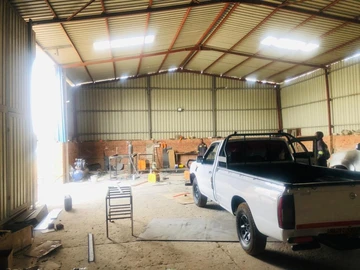 Commercial & Industrial Land