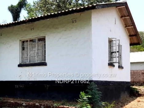 Redcliff House |Kwekwe (Sole Mandate)