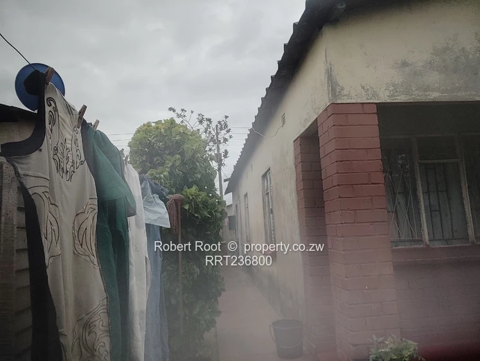 Glenview House Foe Sale