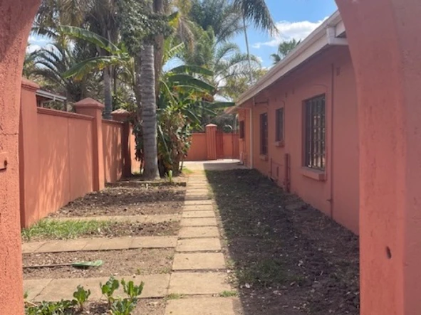 4 Bedroom Townhouse Complex