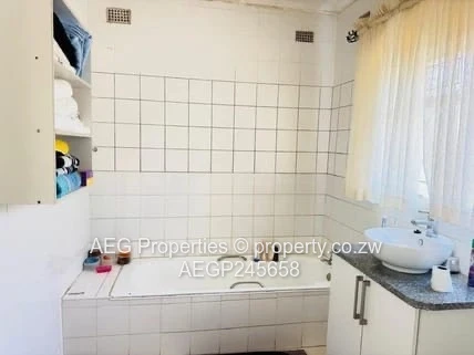 Bright 5-Bed Greencroft Home with Borehole & Modern Kitchen