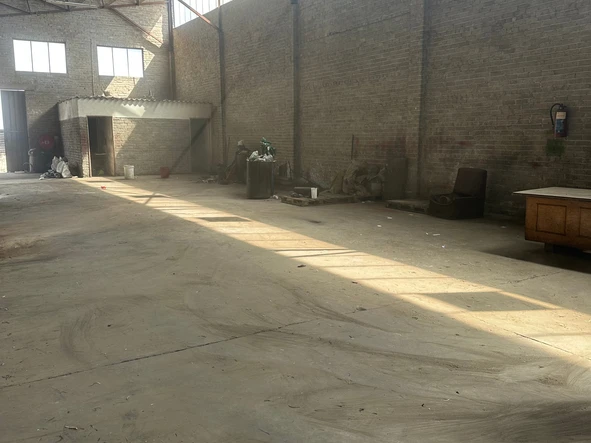 Warehouse & Factory