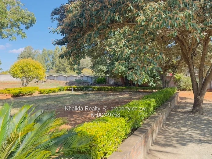 Philadelphia Subdivision Stand For Sale. Harare North