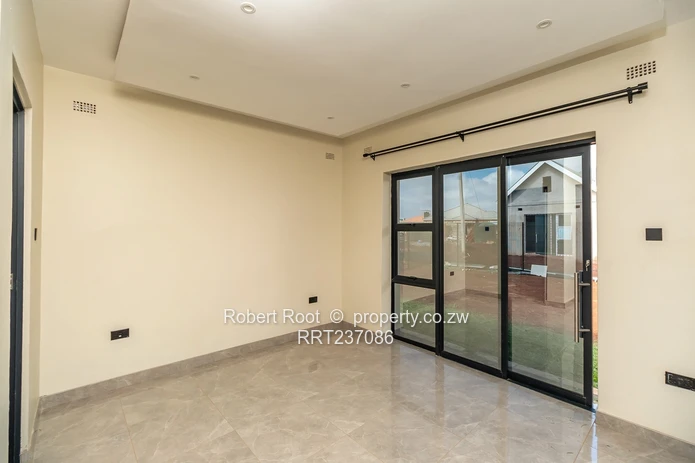 Ultra modern 4 bed family cluster in Fairview Westgate 