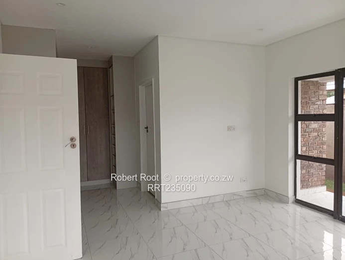 3 Bed Cluster apartment For Rent