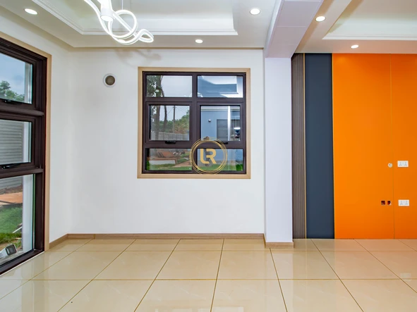 4 Bedroom Townhouse Complex