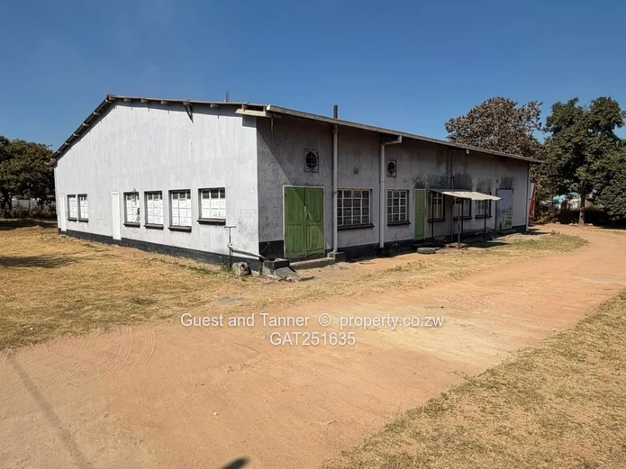 Chitungwiza Industrial Property For Sale