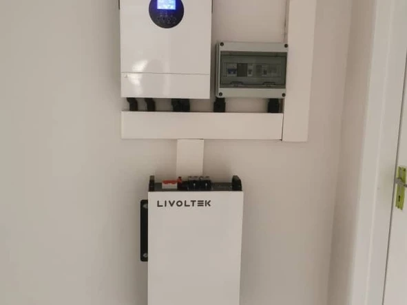 8 Unit Townhouse Complex