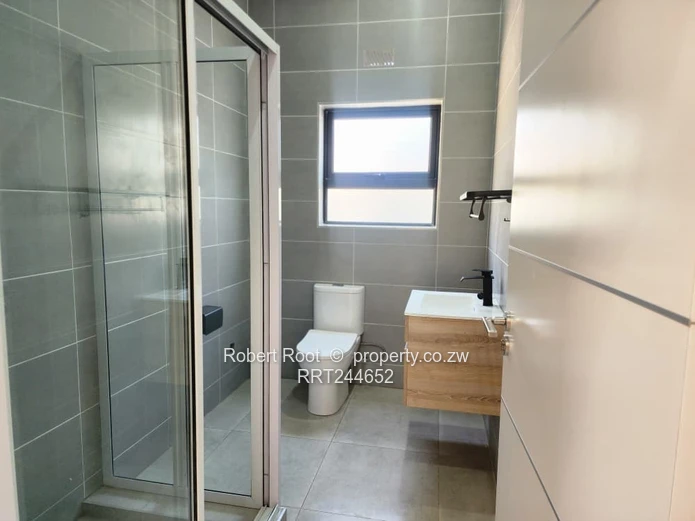 3-Bed Simplex in Pomona