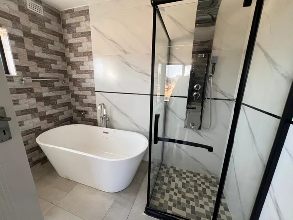 18 Unit Townhouse Complex