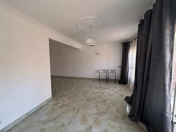2 Bedroom Garden Flat