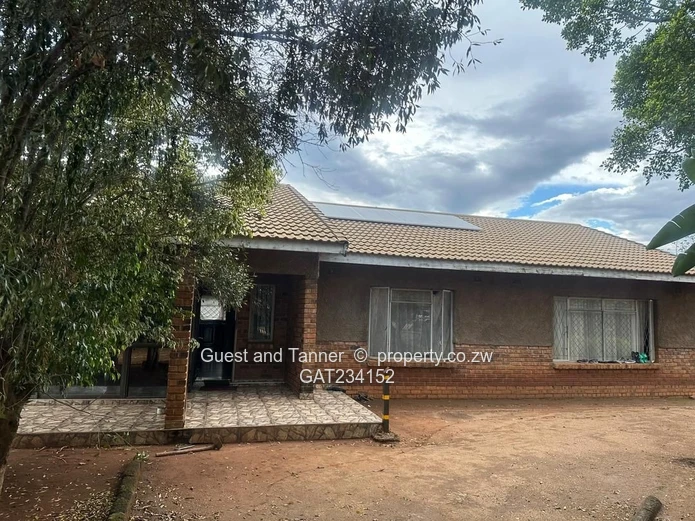 3-bedroomed house with a 2-bedroomed cottage for sale in Newton West near Bulawayo