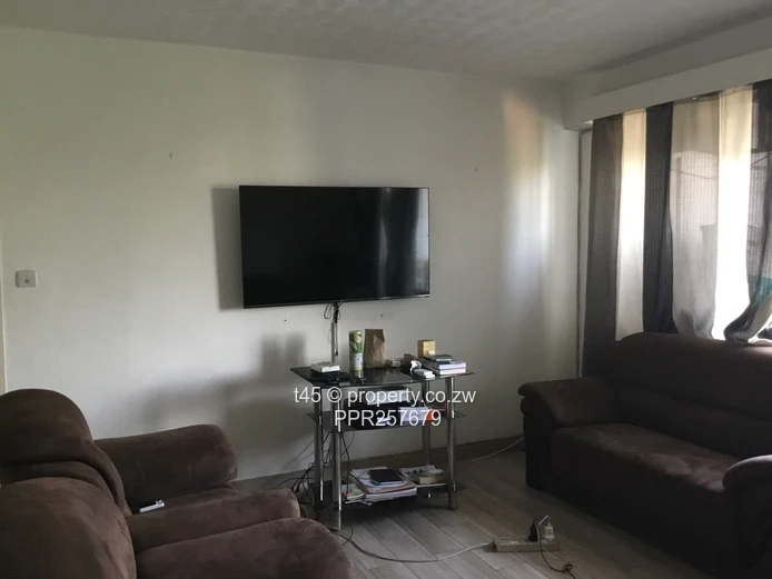 Neat 2-Bedroom Apartment 