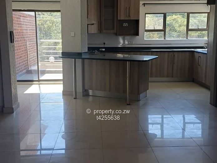 Monavale 3 bedroomed duplex apartment to rent 