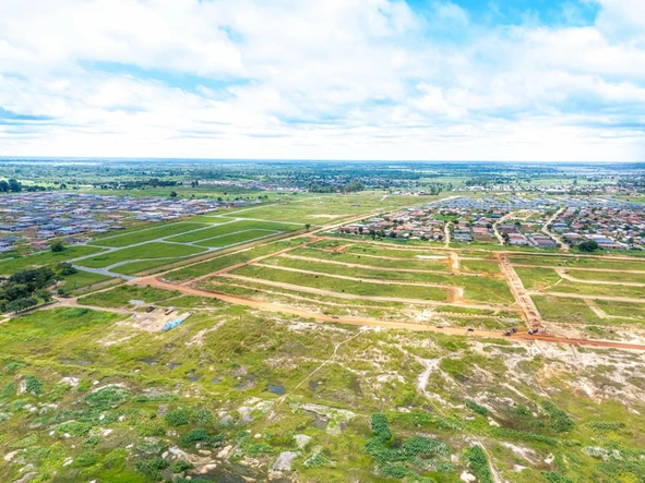 Commercial & Industrial Land