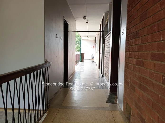 Charming 1-Bedroom Flat in Northend – Prime Location!