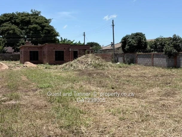 Residential land For Sale In Selborne Park