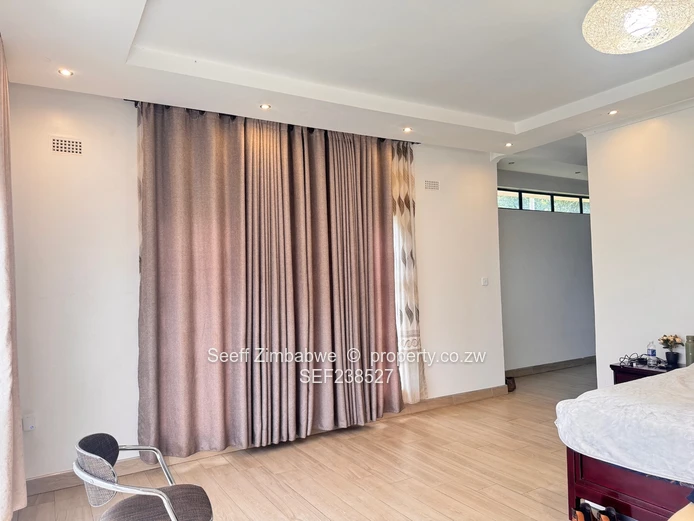 Modern and Sophisticated Living with a Title Deed