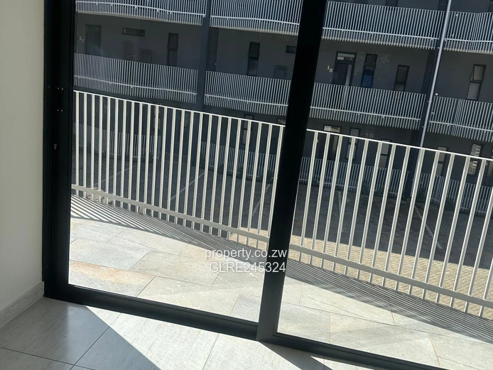 Spacious 2-Bed Apartment in Vainona — Modern Kitchen & Borehole