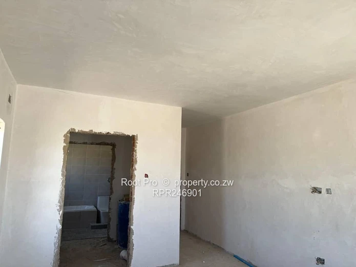 Westgate Sandton 4bed House for sale(Taking terms)
