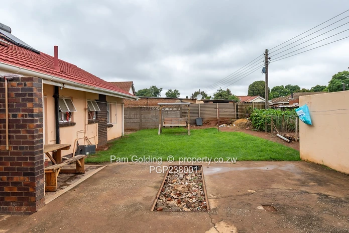 Perfect Starter Home in Cranborne (Sole Mandate)