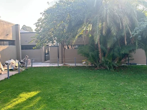 3 Bedroom Flat & Apartment