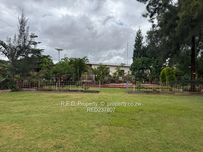 Build Your Vision on Prime, Serviced Land In Barham Green!