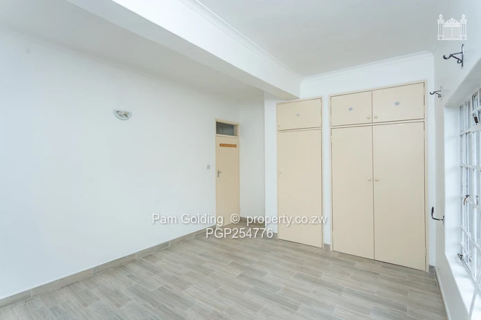 Newly Renovated Garden Flat in Glen Lorne