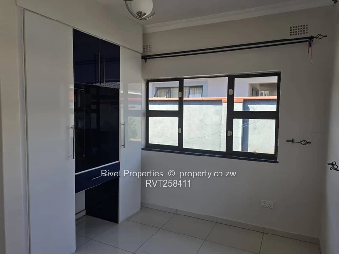 Vacant House To Let In Madokero