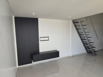 Flat & Apartment