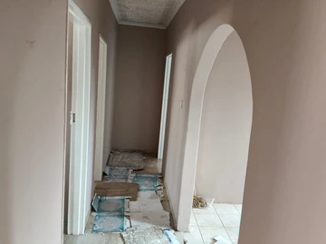 3 Bedroom Flat & Apartment