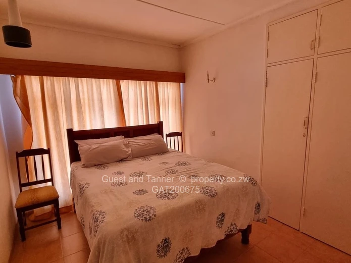 Spacious House with Cottage for Sale in Sunninghill, Bulawayo