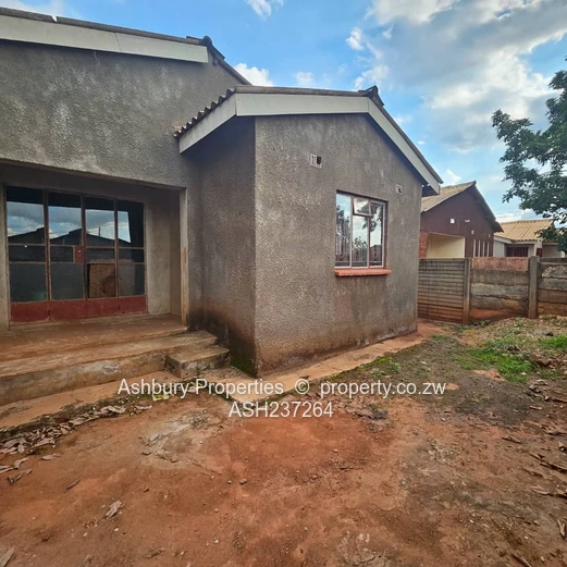 Modern Appealing family house to finish at your own test.