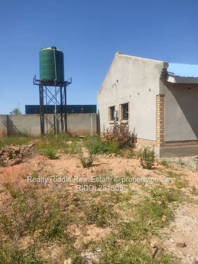 Southlea park commercial property for sale