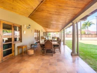 Prime Location - Grand Home With Two Cottages