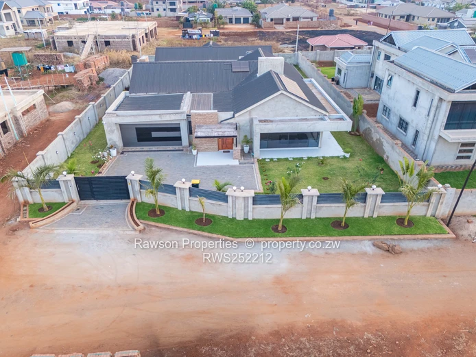 Mount pleasant heights newly built house for sale (Sole Mandate)