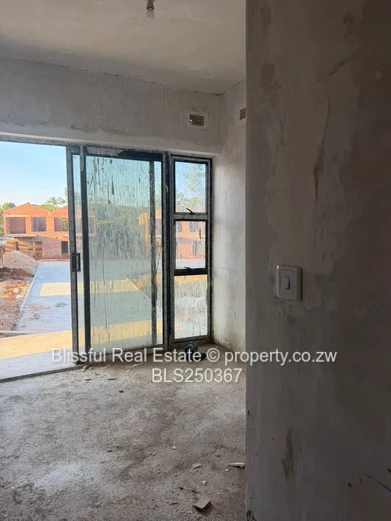 Modern 3 bed Helensvale Apartment for sale