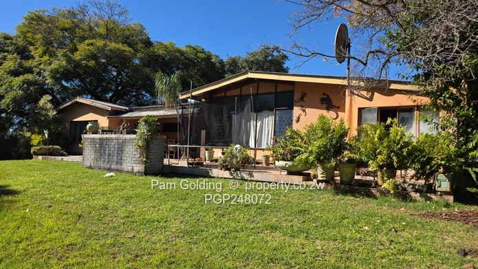 Comfortable Family Residence