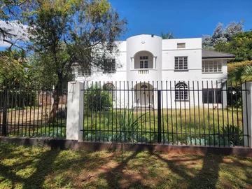 Exceptional Commercial Property with Pool in Milton Park, Harare