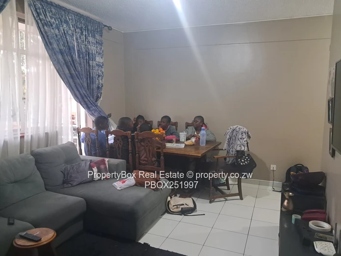 Eastview Gardens, 2 bed apartment in first floor (Bubi Block) for sale! 