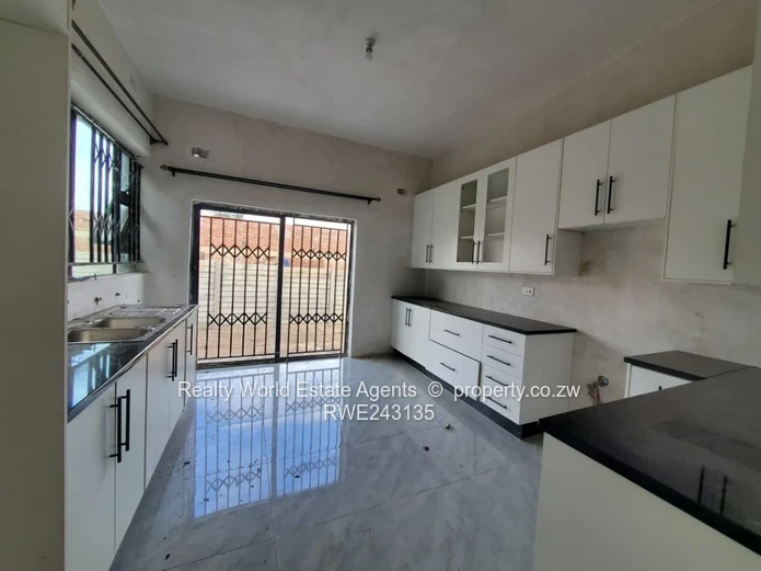 To Rent: Modern Cluster Home in Chipukutu, Ruwa