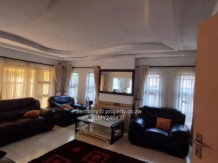 Spacious Home For House