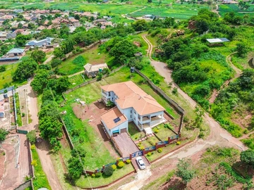 6 Bedroom Townhouse Complex