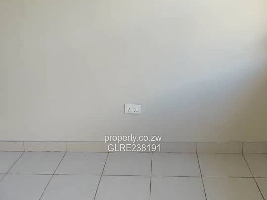 Madokero 2 bed neat garden flat for sale