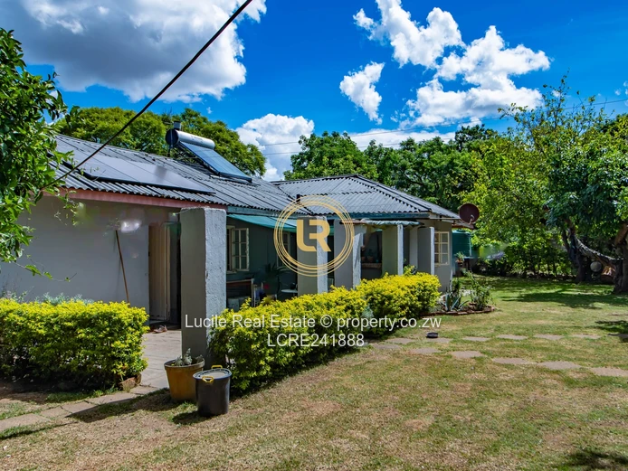 An Exquisite Residence Offering Space ,Style and Privacy