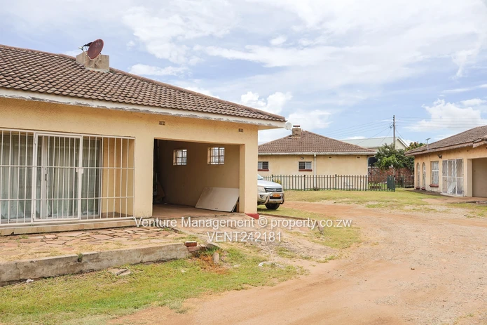  Westgate Cluster Home in a Secure Complex