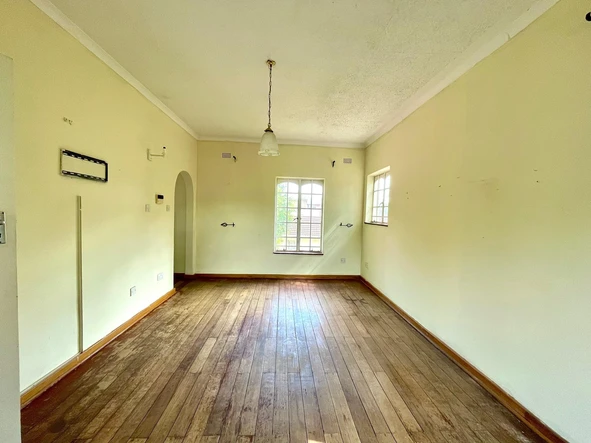4 Bedroom Garden Flat