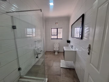 3 Bedroom Garden Flat