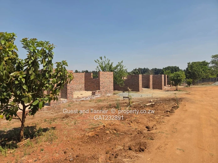 Modern Cluster Homes for Sale in Mandara near Harare – 3 En-Suite Bedrooms and Secure Complexes