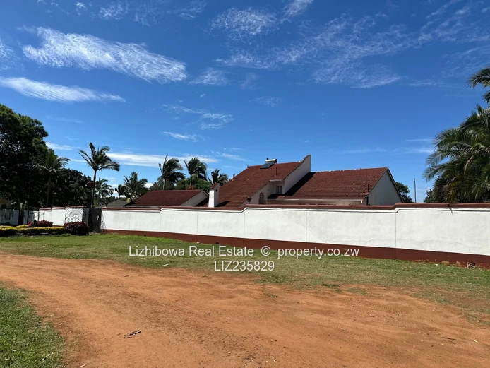 Gunhill Commercial Property